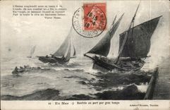 CPA En Mer Rentree au Port Par Gros Temps Bateau Peche 