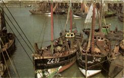 CPA Bateaux de Peche Visboten