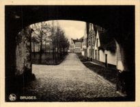 CPA Bruges Court Of Beguinage Koer Van het Gegijnhof