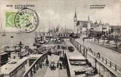 Barcos de la etapa de aterrizaje de CPA Amberes