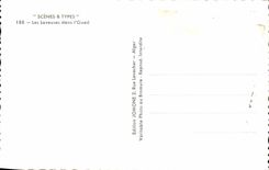 Lavanderas de CPA Argelia en lecho de un rio seco