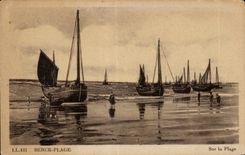 CPA Berck Plage sur la Plage Bateau 