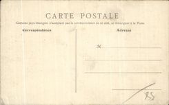 Nevers - tumba del santo Gildard de Bernadette Couvent - CPA