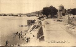 Nevers - la torre de Goguin - puente del ferrocarril - CPA