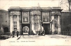 CPA Lille Porte of Turned