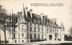 CPA Mortefontaine (Oise) Castle of Valliere Court Honor (Property of the Duke of Gramont)
