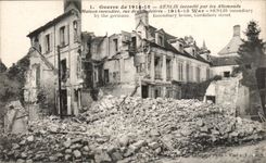 CPA Senlis War of fire by the Germans