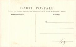 CPA Senlis (Oise) Interior of the Old Castle