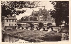 CPA Metz la presa de la Virgen y de la catedral