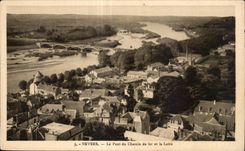 CPA Nevers el puente del ferrocarril y del Loire