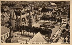 CPA Nevers el paladar ducal visto de la catedral