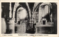 CPA Vancouleurs Intarieur of the Castralle Vault