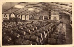 CPA Collection Champagne Pommery and Grend Reims moet and Chandon