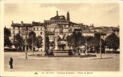 CPA Le Puy Fontaine Corzatier Place du Breull