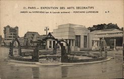 CPA Paris - Exposition des arts decoratifs Jardin des nympheas Fontaine lumineuse