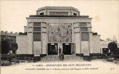 CPA Paris - Exposition des arts decoratifs Pavillons pomone Grands magasins du Bon Marche 