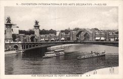 CPA Paris Exposition des Arts decoratifs Paris 1925 Vue panoramique du Pont Alexandre III
