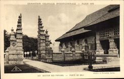 CPA Exposition Coloniale Internationale Paris section des prys bas porte de bali