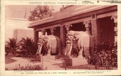 CPA Exposition Coloniale Internationale Paris L entree du pavillon de l inde francaise les elephants de jean maorou