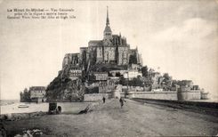 CPA Le mont st michel Vue generale prise de la digue a maree haute generale view from the dike at high tide