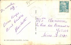 CPA enarena el traje del folklore de los sablaises del olonne