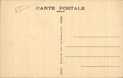 CPA sands Olonne sablaise in promenadeFolklore Costume