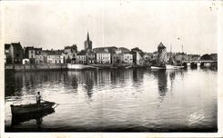CPA sands Olonne a sight of the choume