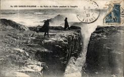 CPA sands Olonne with the well of Hell during the storm