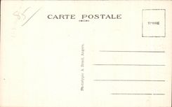 CPA Croix de Vie (Vendee) La Petite Sablaise Enfant Folklore Costume