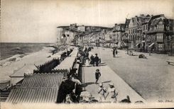 CPA Mers les Bains Promenade de la Plage