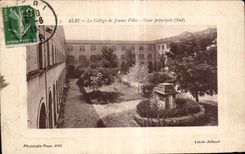 CPA Albi la universidad de la corte del principal de las chicas jovenes