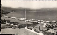 CPA Cavalaire On Sea the beach