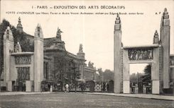 CPA Paris Exposition des Arts Decoratifs Porte d Honneur