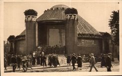 CPA Exposition Paris Des Arts Decoratifs Primavera Grands magasins du Printemps