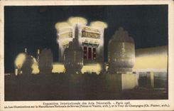CPA Exposition Internationale des arts Decoratifs Paris 1925 les illuminations sur la manufacture Nationale de Sevres