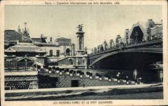 CPA Exposition Internationale des arts Decoratifs Paris 1925 les peniches poiret et le pont Alexandre