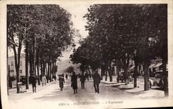 CPA Contrexeville Esplanade