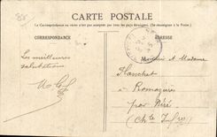 CPA Contrexeville (the Vosges) the Great Place