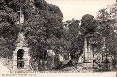 CPA Surroundings of Parthenay Ruins Of the Castle Of Meilleraye