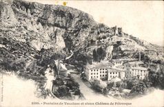Fuente de Vaucluse - castillo del viejo hombre de Petrarque - CPA