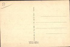 CPA Laval (Mayenne) Cathedrate y la puerta de Beucheresse