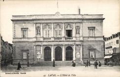 Pasillo de CPA Laval Town