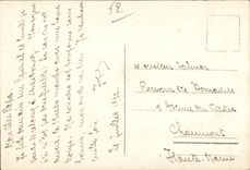 CPA Bourbonne Les Bains en l Eglise et Les Halles