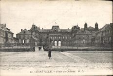 CPA Militaria CPA Lunevillle Places Castle