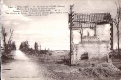 CPA Reims Surroundings of Line of Reims Ruins of the house of the guard Militaria barrier