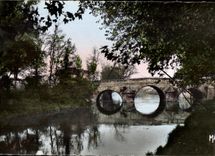 CPA Trawl-nets On the Marne (the Marne) the Bridge of the Marines