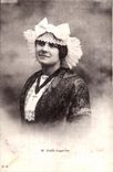 CPA Coiffe Angevine Folklore Costume