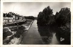 CPSM Chatellerault (Vienne) Quais et la Vienne
