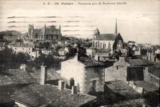 CPA Poitiers Panorama pris du Boulevard Aboville