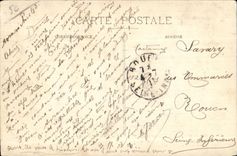 CPA Avranches La pierre de Henri II Sur cette pierre a la porte de la Cathedrale Henri